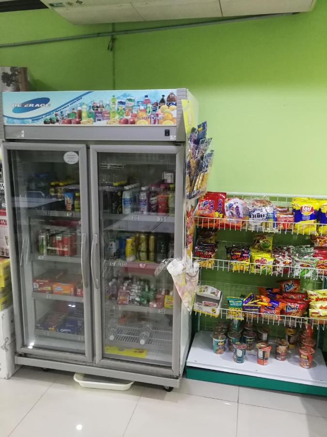 Lägenhet Studio på 20 m² i Khon Kaen shoppingcenter med 0 badrum  Exteriör bild